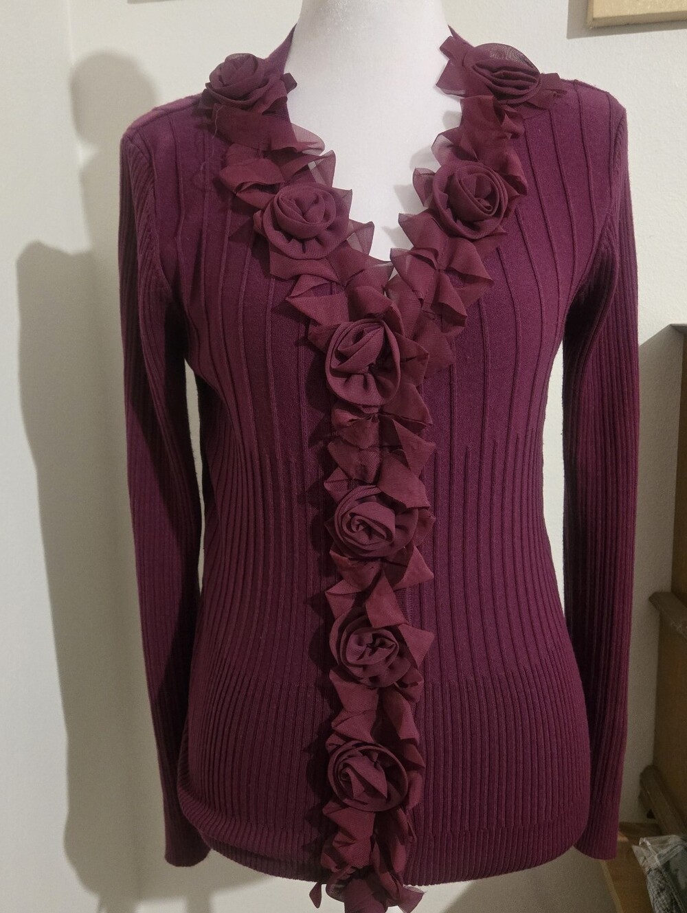Tracy M Burgundy Floral Applique Knit Cardigan Size M